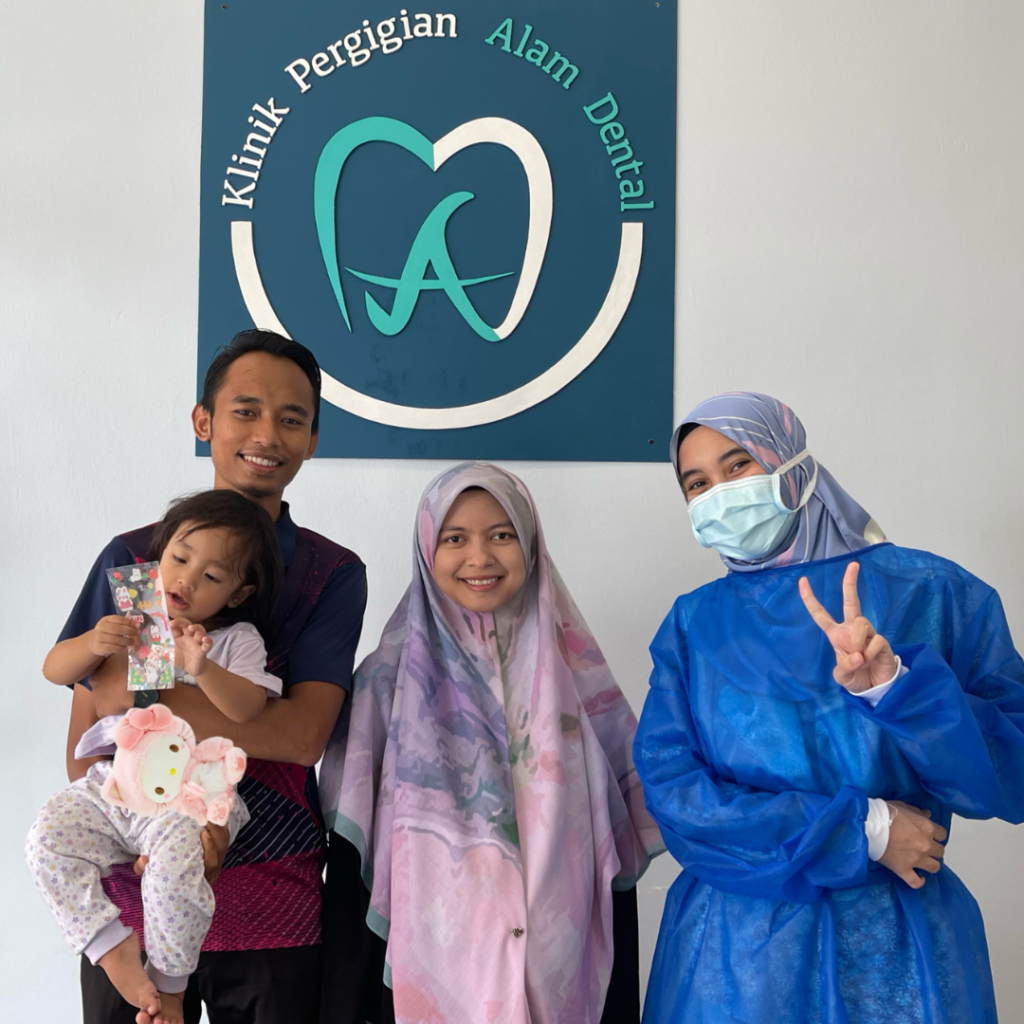 a family choose Klinik Gigi Alam Dental Hutan Melintang Teluk Intan for dental treatment