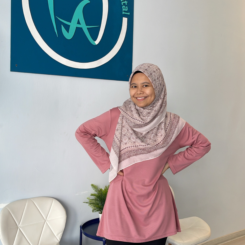 Customer consultant of Alam Dental Hutan Melintang